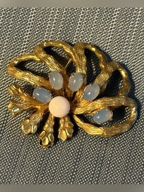 Signed ART Vintage Floral Brooch | Mid Century Gold Tone Pin